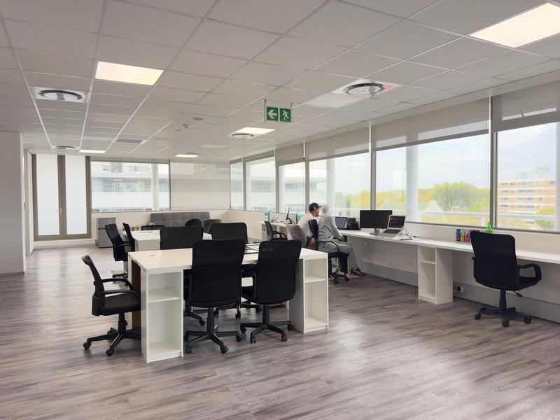 To Let commercial Property for Rent in Claremont Western Cape